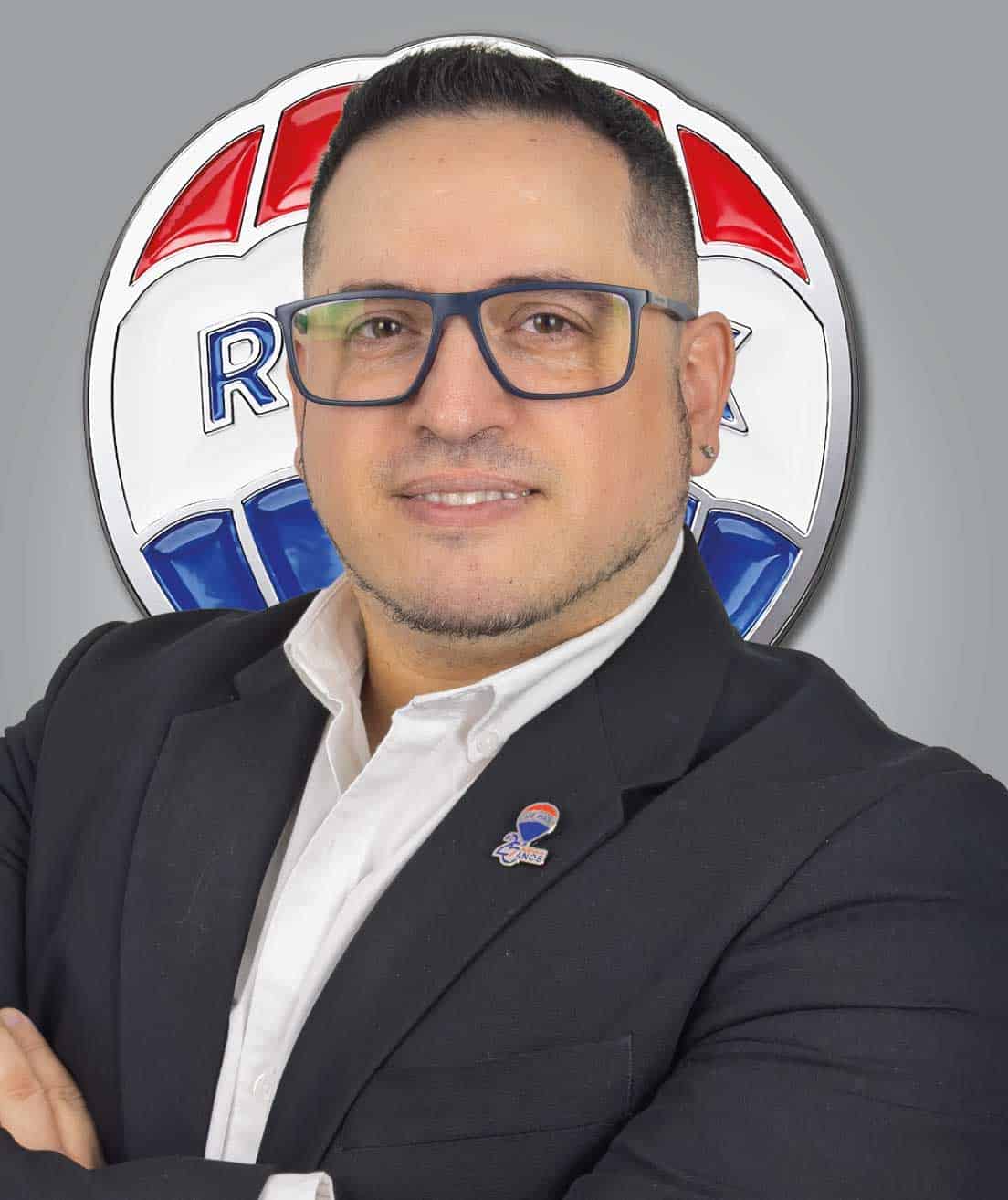 Profissional imobiliário Grupo RE/MAX Select, especialista em imóveis e futuro.